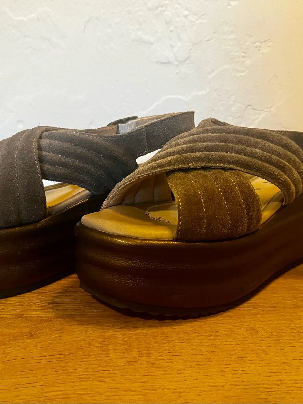 Cordani Yvonne Platform Sandals
